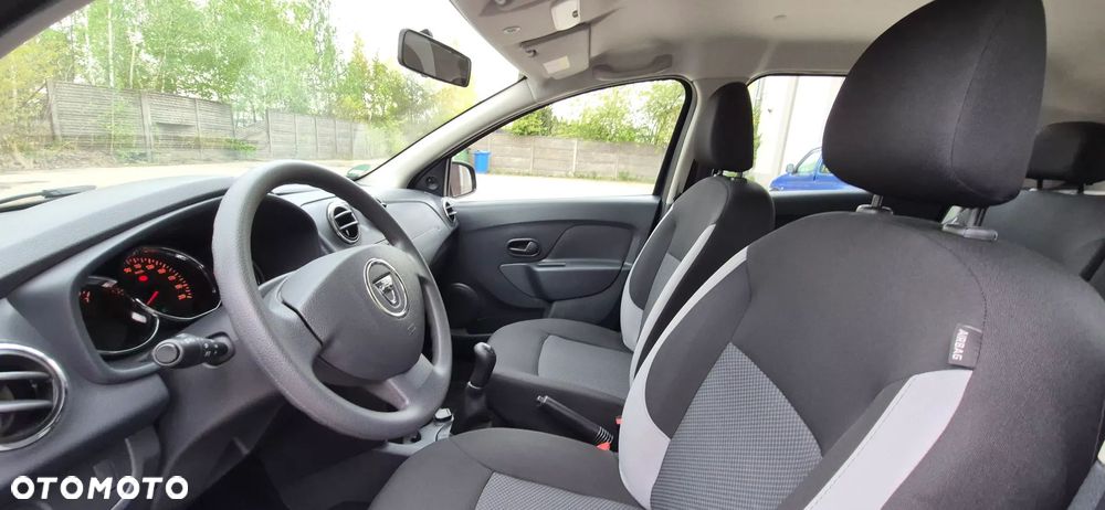 Dacia Sandero 1.2 16V 75 Laureate - 7