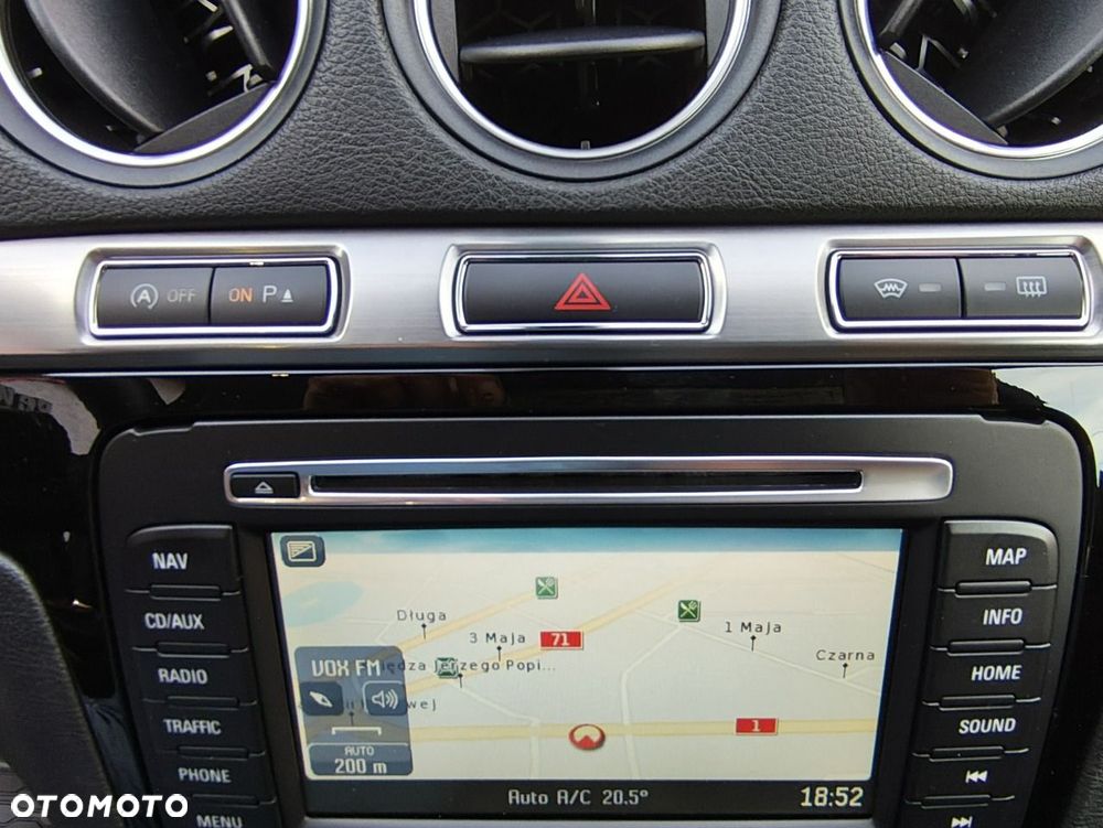 Ford S-Max - 19