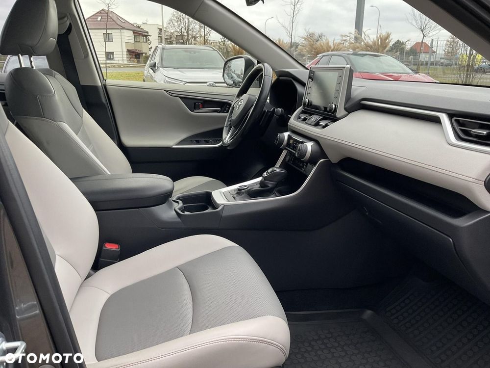 Toyota RAV4 2.5 Hybrid Executive 4x4 - 13