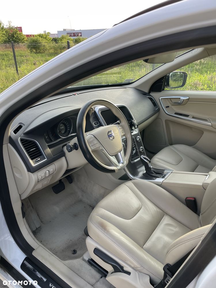 Volvo XC 60 - 3
