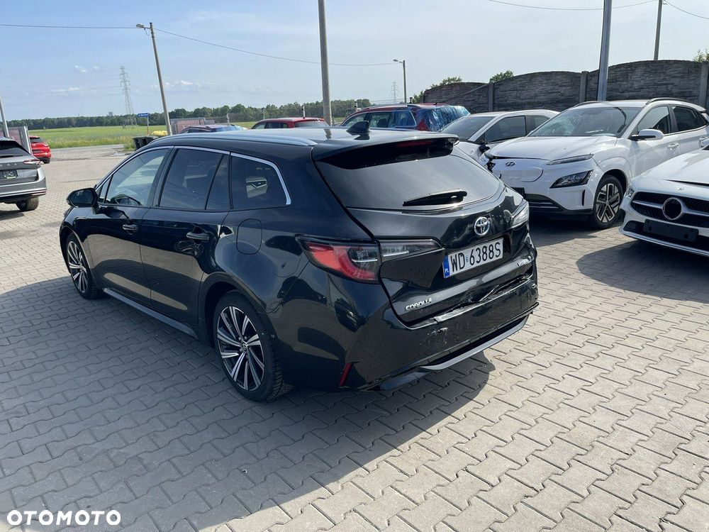 Toyota Corolla 2.0 Hybrid Comfort - 4
