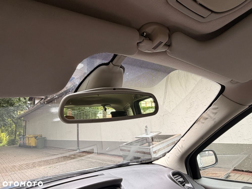 Renault Scenic - 25