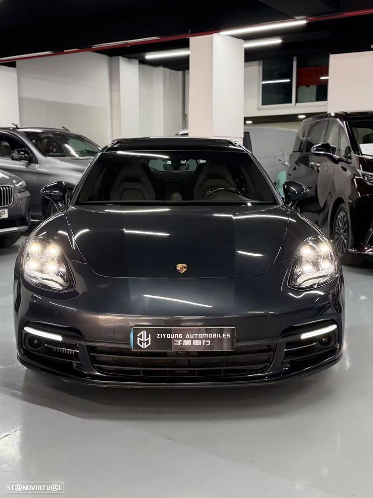 Porsche Panamera 4 E-Hybrid Platinum Edition - 5