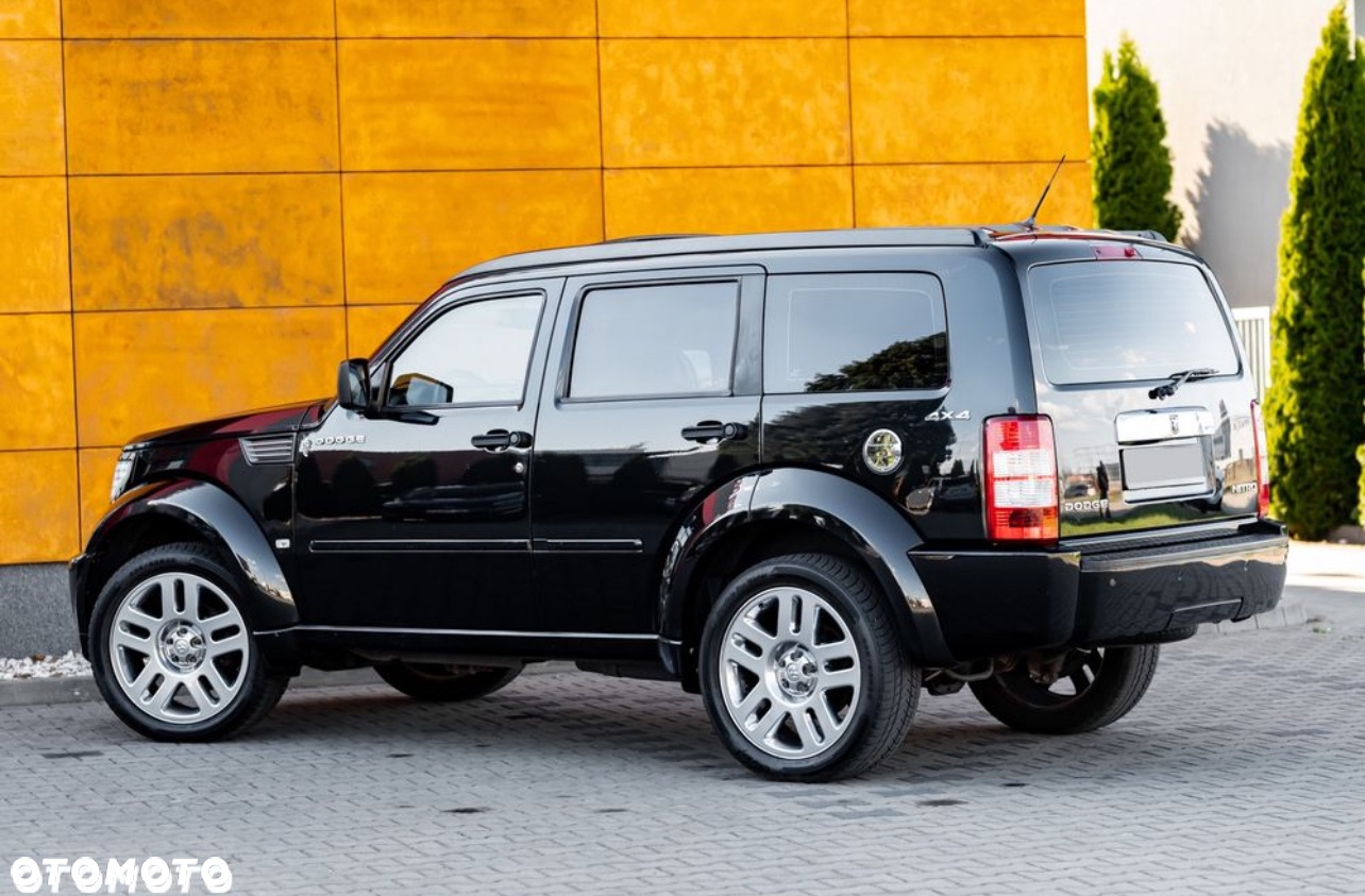 Dodge Nitro 4.0 V6 RT - 3