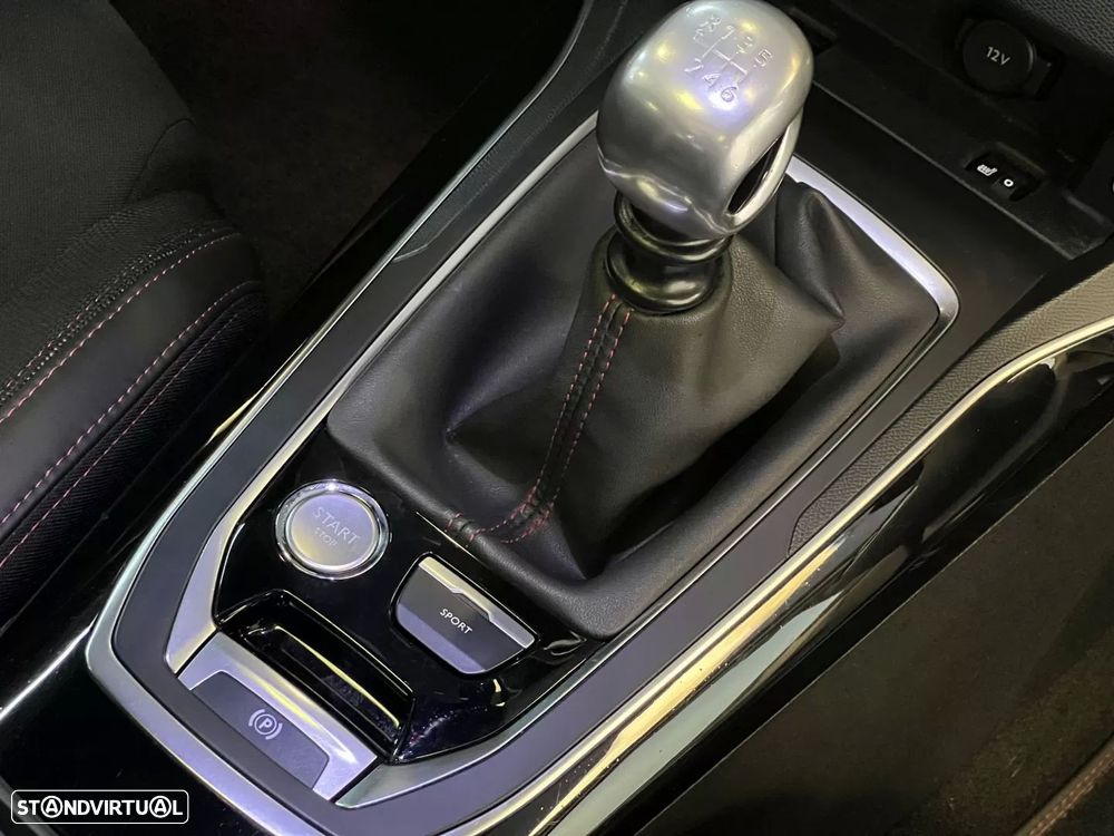 Peugeot 308 1.2 PureTech GT Line - 12