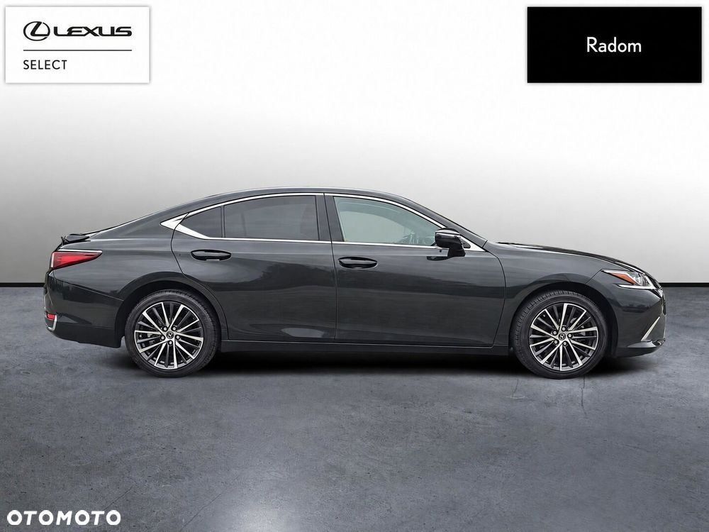 Lexus ES 300h Business Edition - 8