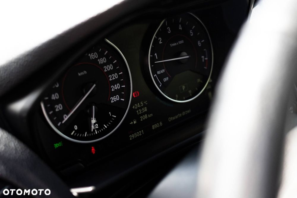 BMW Seria 1 116i Sport Line - 17