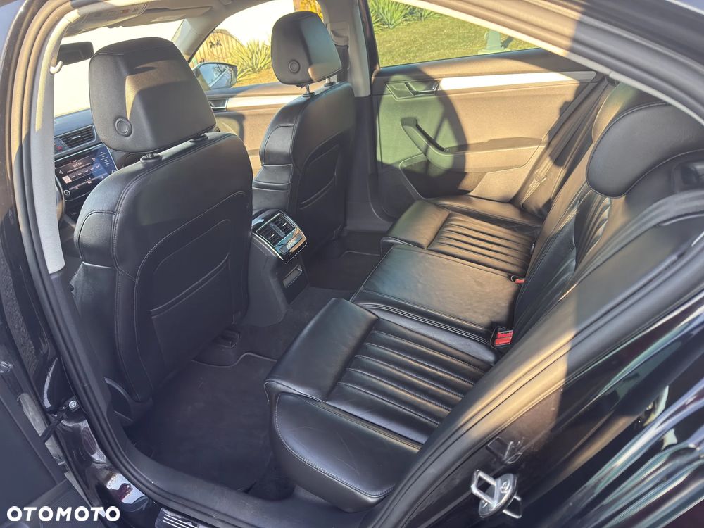 Skoda Superb 2.0 TDI Ambition DSG7 - 23