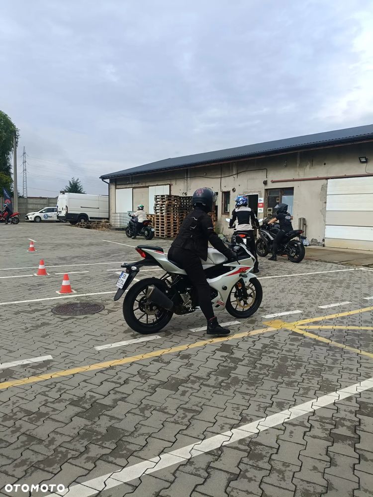 Suzuki GSX-R - 3