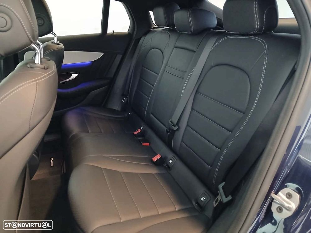 Mercedes-Benz GLC 300 de Coupe 4Matic 9G-TRONIC AMG Line Plus - 6