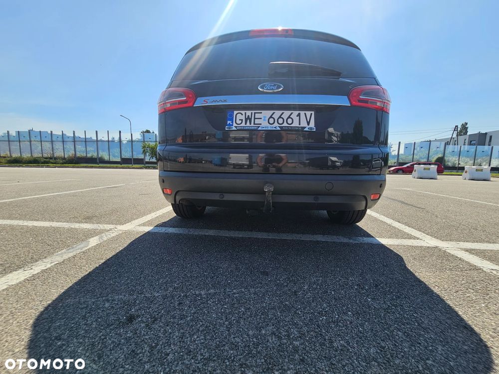 Ford S-Max 2.0 TDCi DPF Titanium - 13
