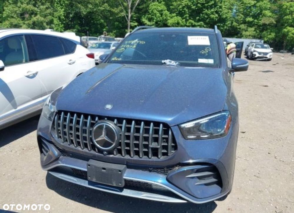 Mercedes-Benz GLE - 2