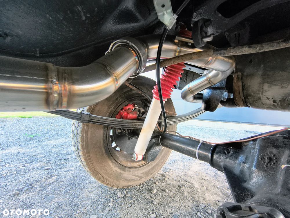 Jeep Cherokee - 9
