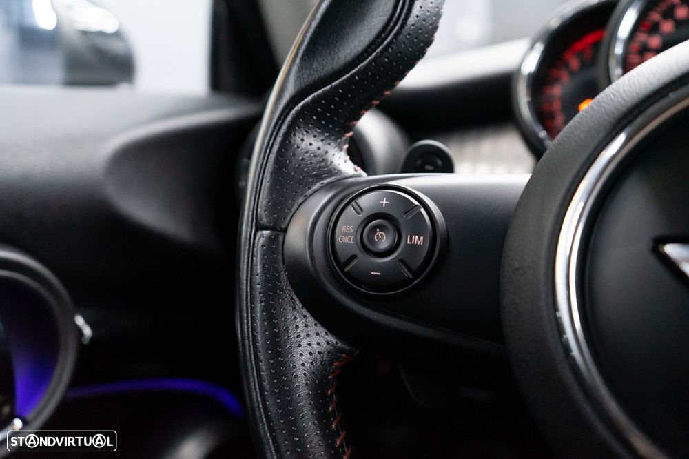 MINI 3 Portas Cooper S Auto - 44
