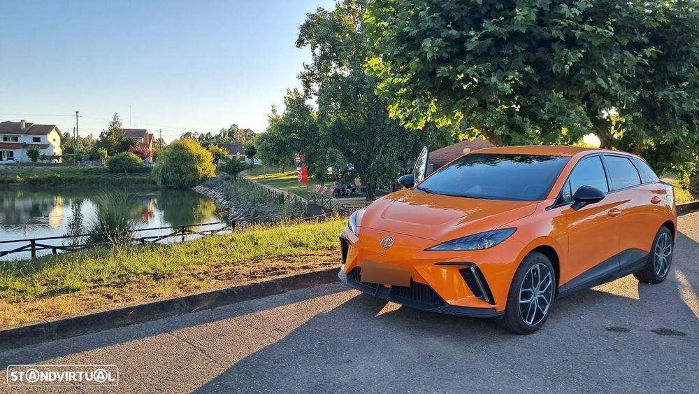 MG MG4 64 kWh Luxury - 55