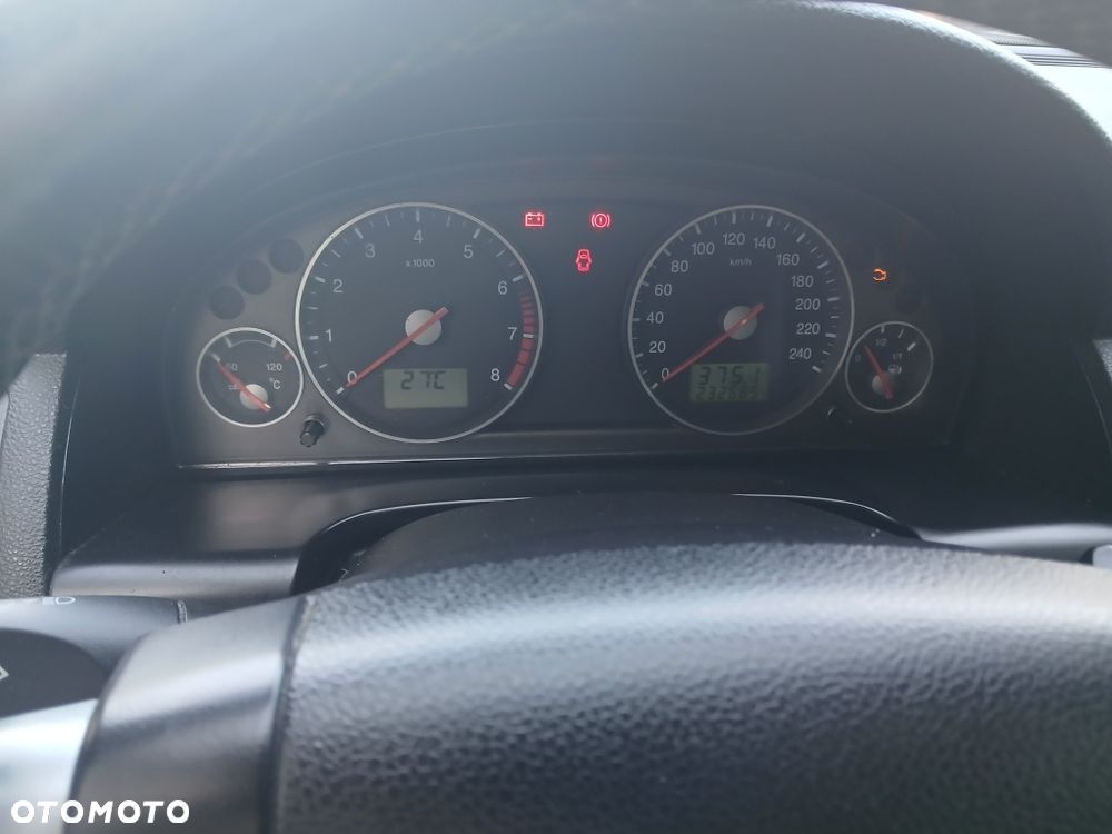 Ford Mondeo - 7