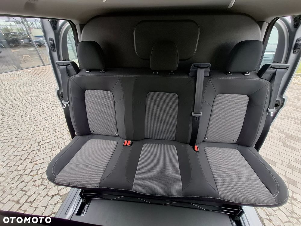 Volkswagen Transporter PLUS - 10