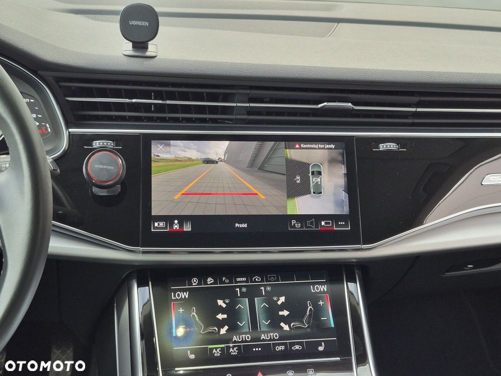 Audi Q8 - 16