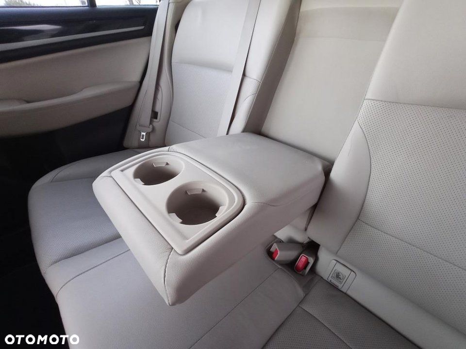 Subaru Outback - 14