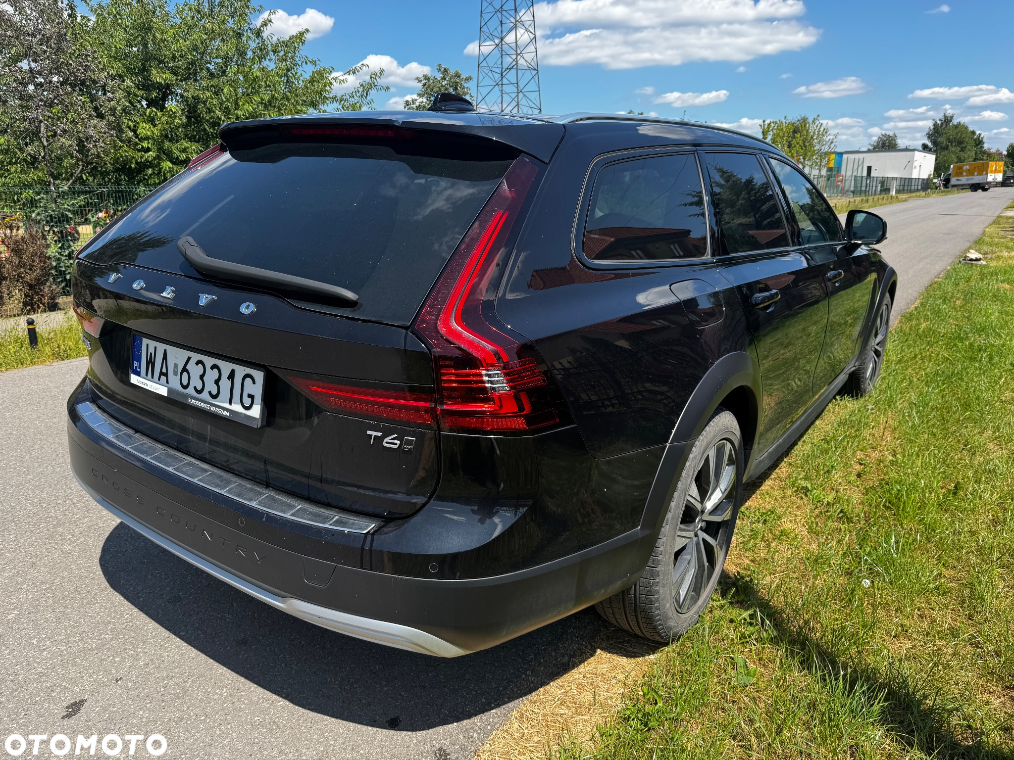 Volvo V90 Cross Country T6 AWD - 17