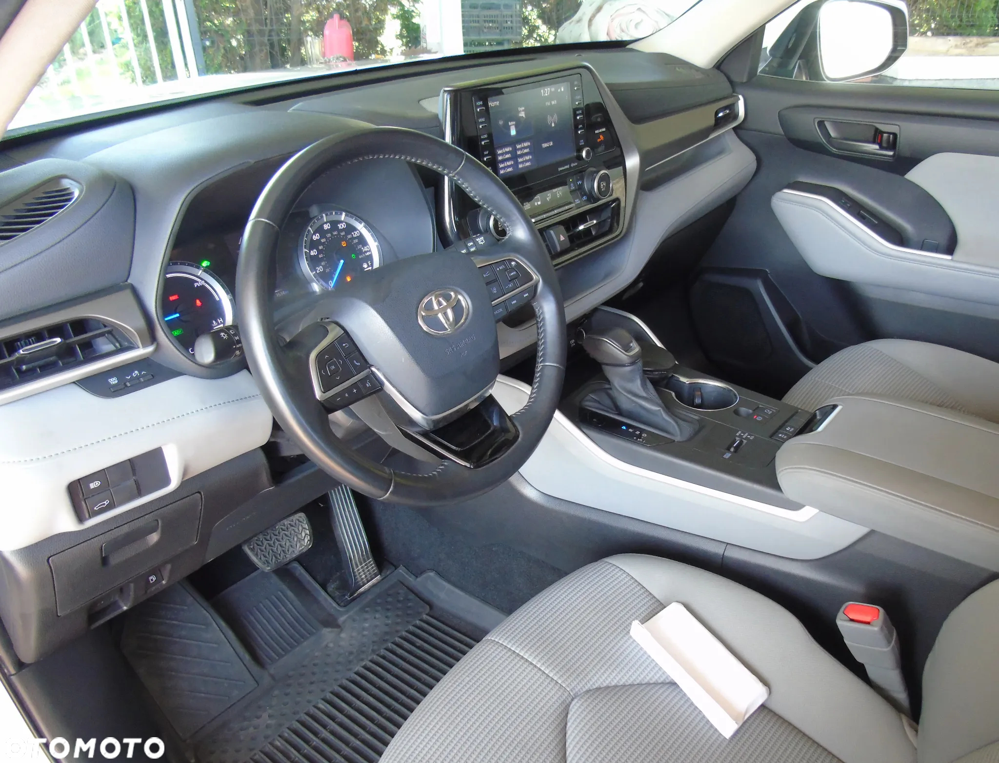 Toyota Highlander 2.5 Hybrid Comfort - 9