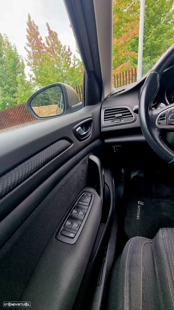 Renault Mégane Sport Tourer - 32