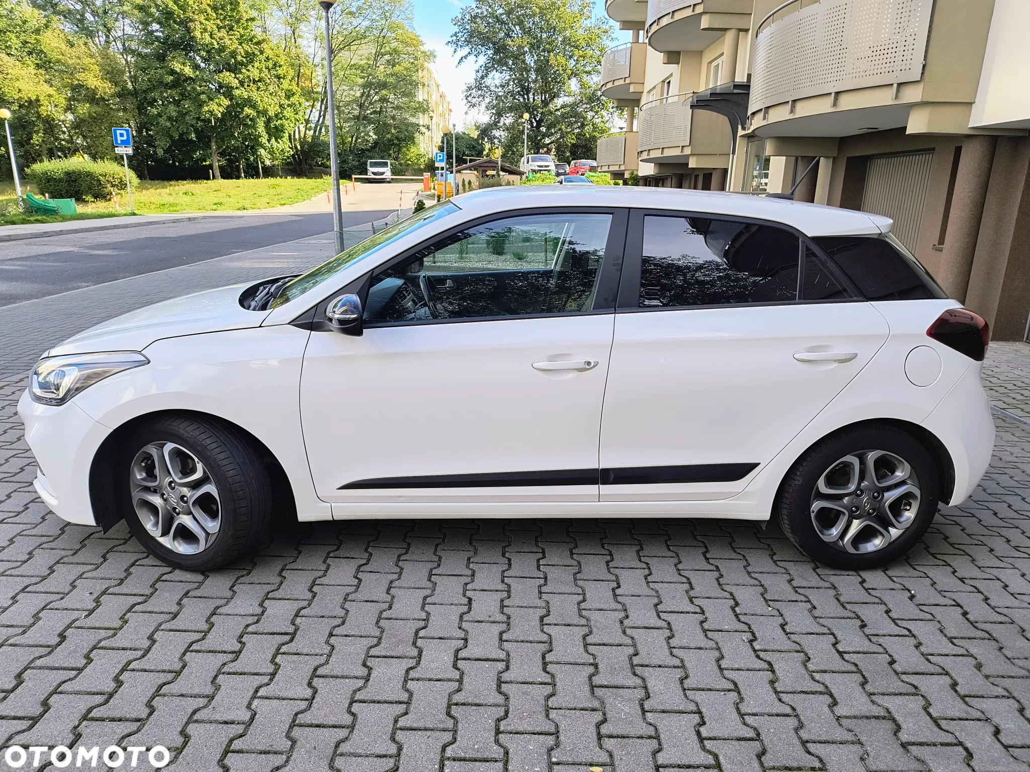 Hyundai i20 1.0 T-GDi Comfort DCT - 28