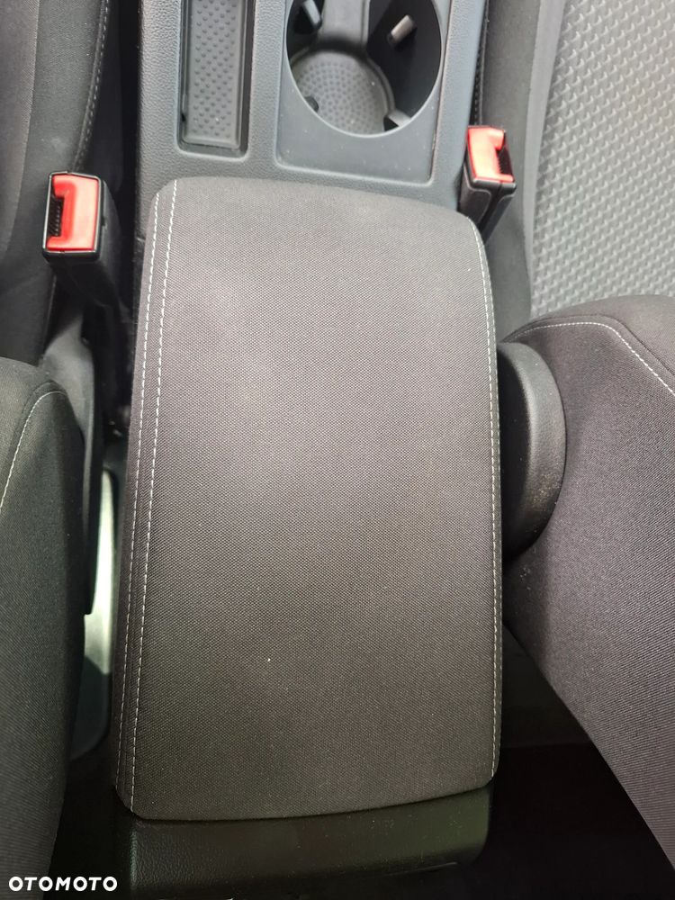 Volkswagen Passat 2.0 TDI BMT Comfortline - 15
