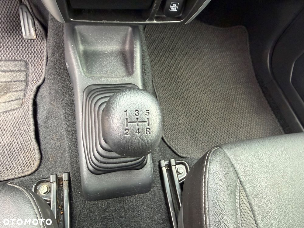 Suzuki Jimny - 15