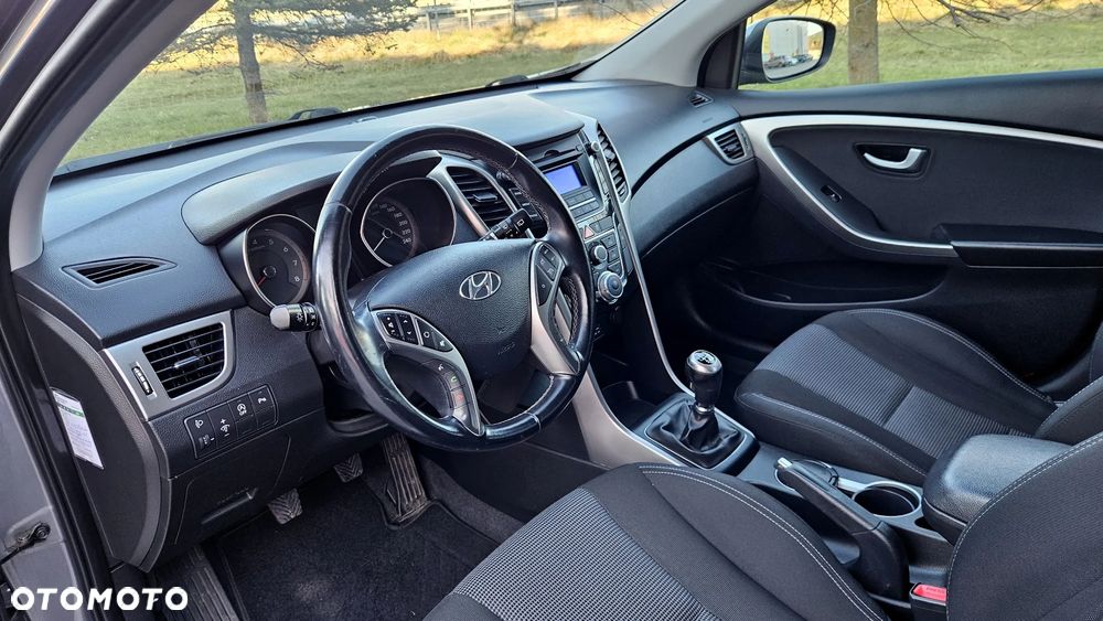 Hyundai i30 1.6 GDI BlueDrive Classic + - 30