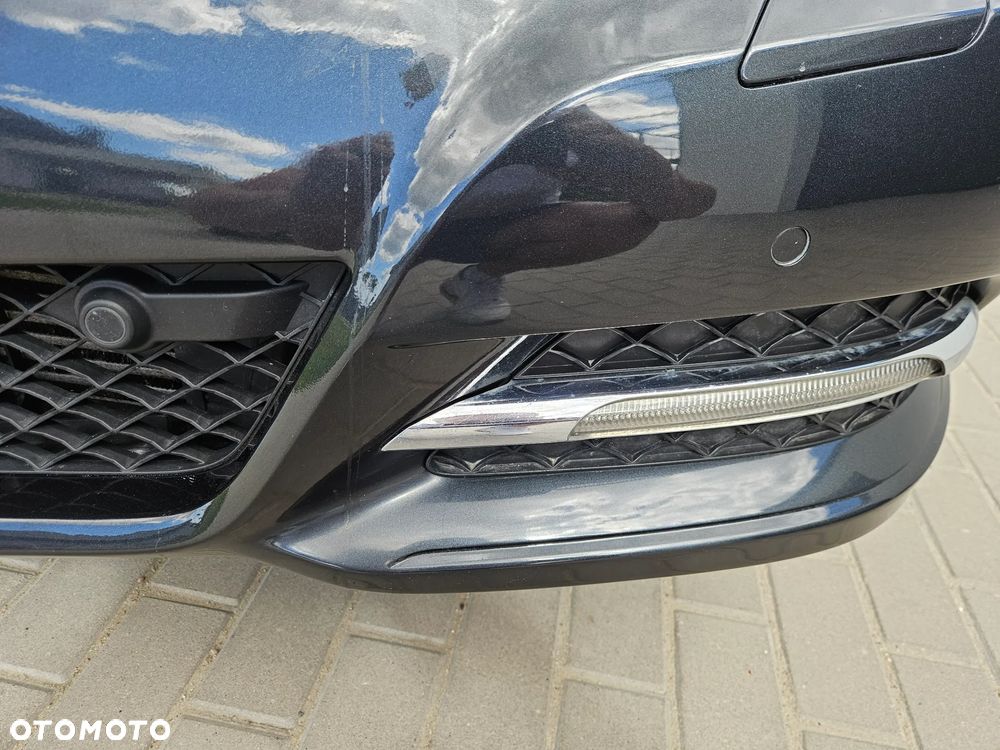 Mercedes-Benz Klasa C 200 (BlueEFFICIENCY) 7G-TRONIC Elegance - 16
