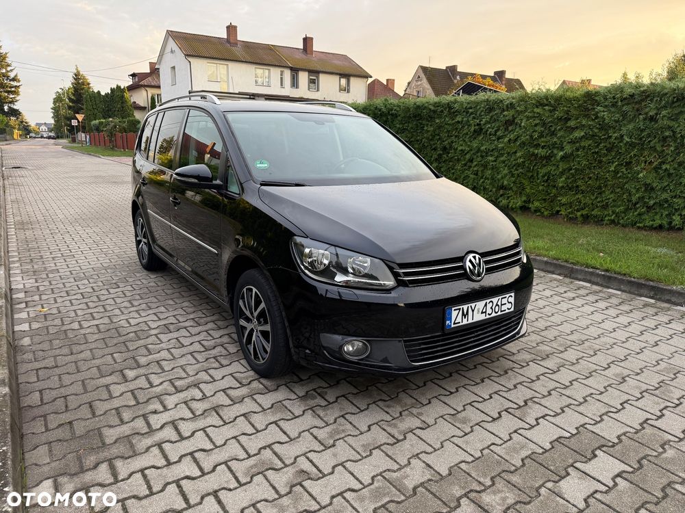 Volkswagen Touran 2.0 TDI DPF DSG Highline - 1