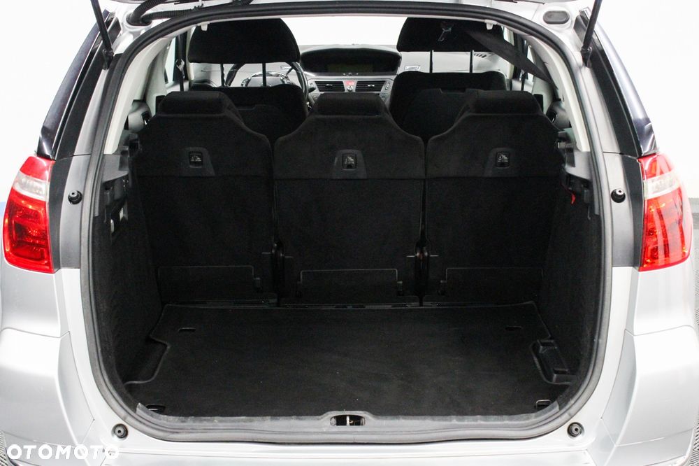 Citroën C4 Picasso 2.0 HDi FAP EGS6 Exclusive - 36