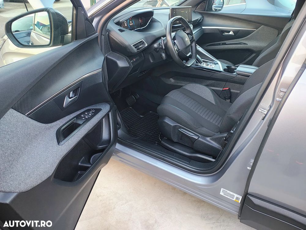 Peugeot 3008 - 5