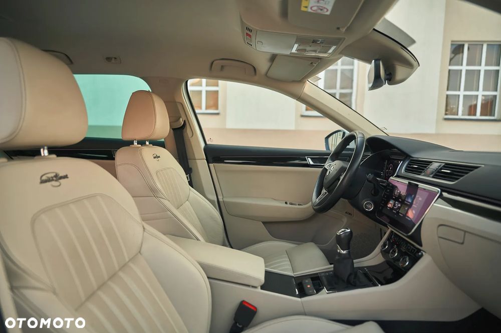 Skoda Superb 2.0 TDI L&K - 27