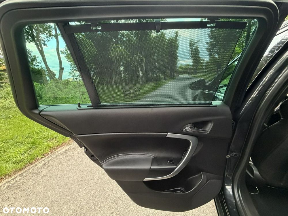 Opel Insignia - 26