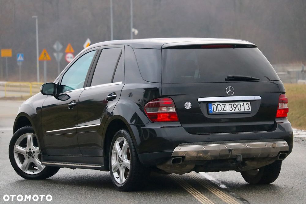 Mercedes-Benz ML - 32