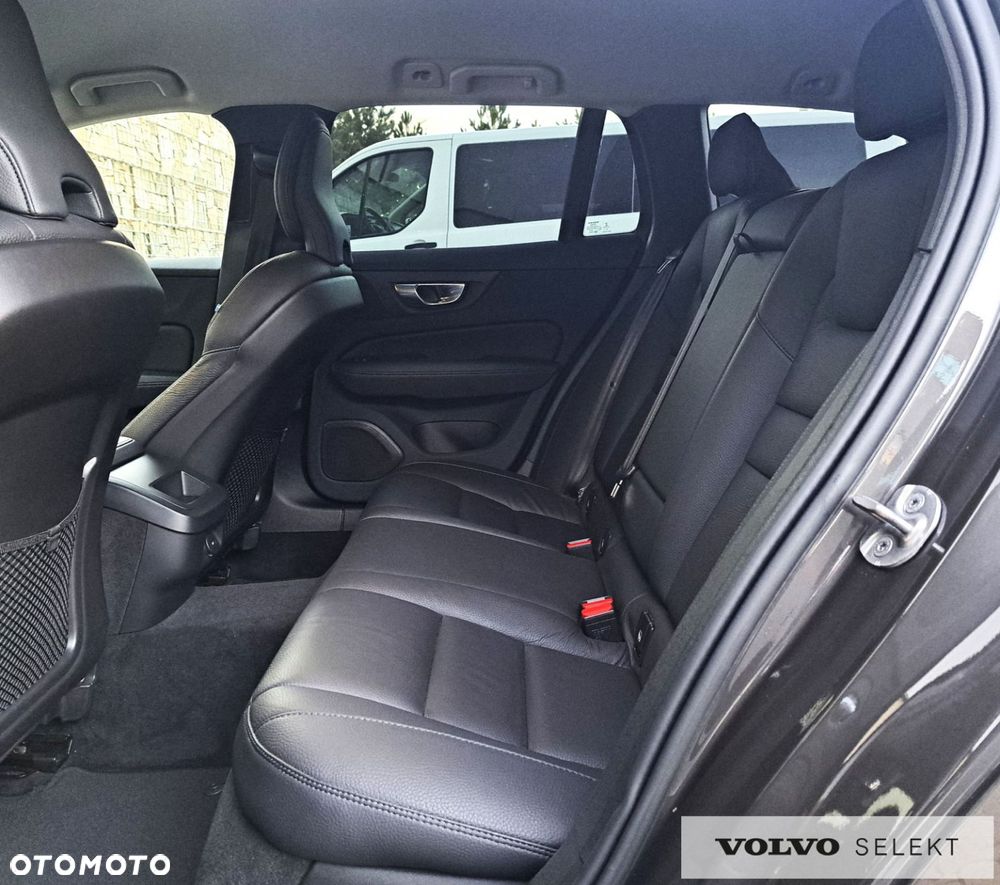 Volvo V60 - 11