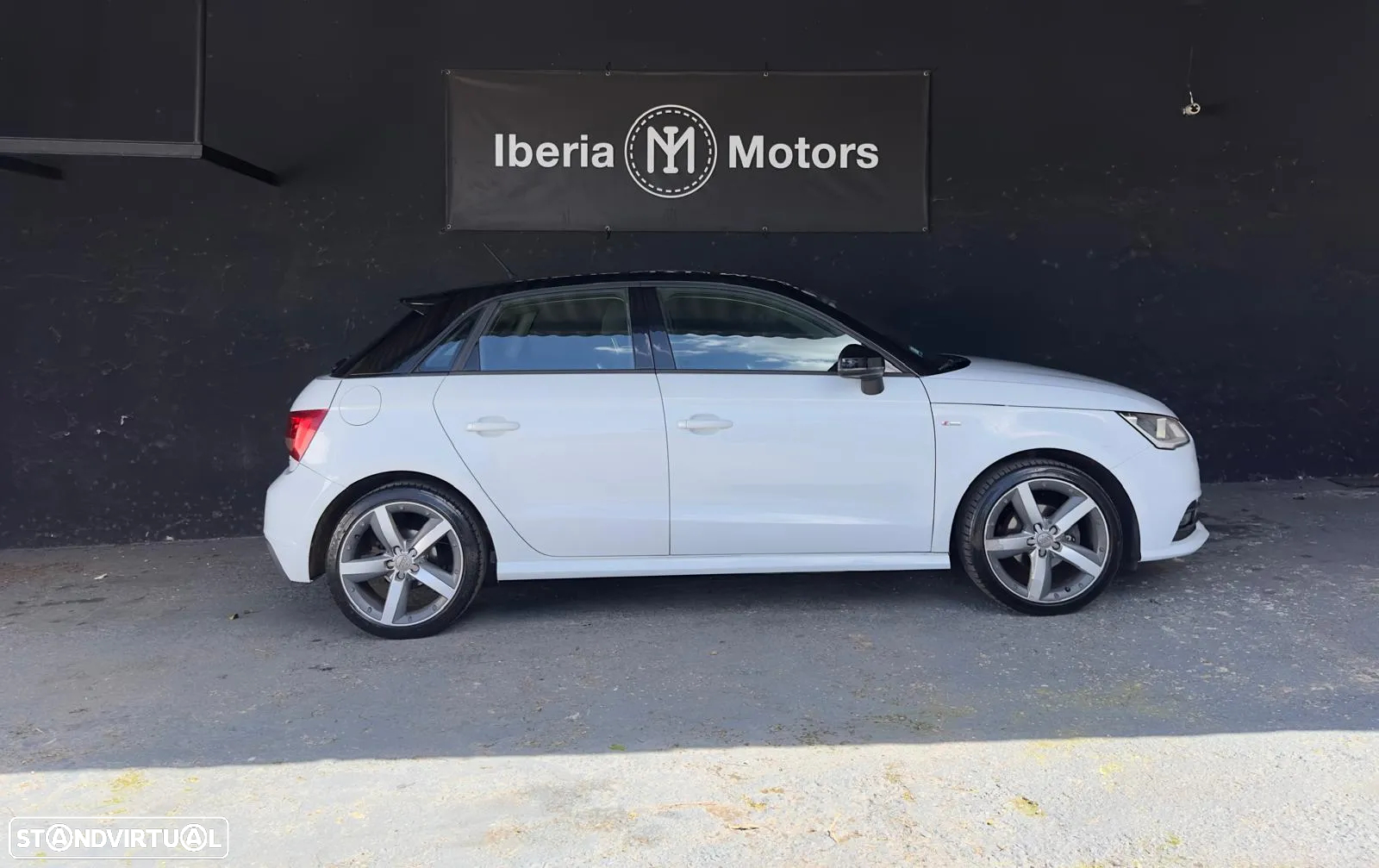 Audi A1 Sportback 1.0 TFSI S-line - 4