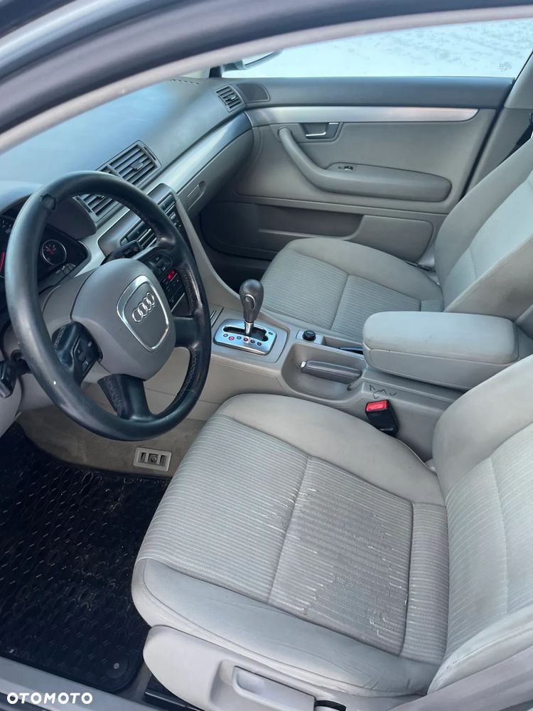 Audi A4 Avant 2.0 TDI multitronic - 11