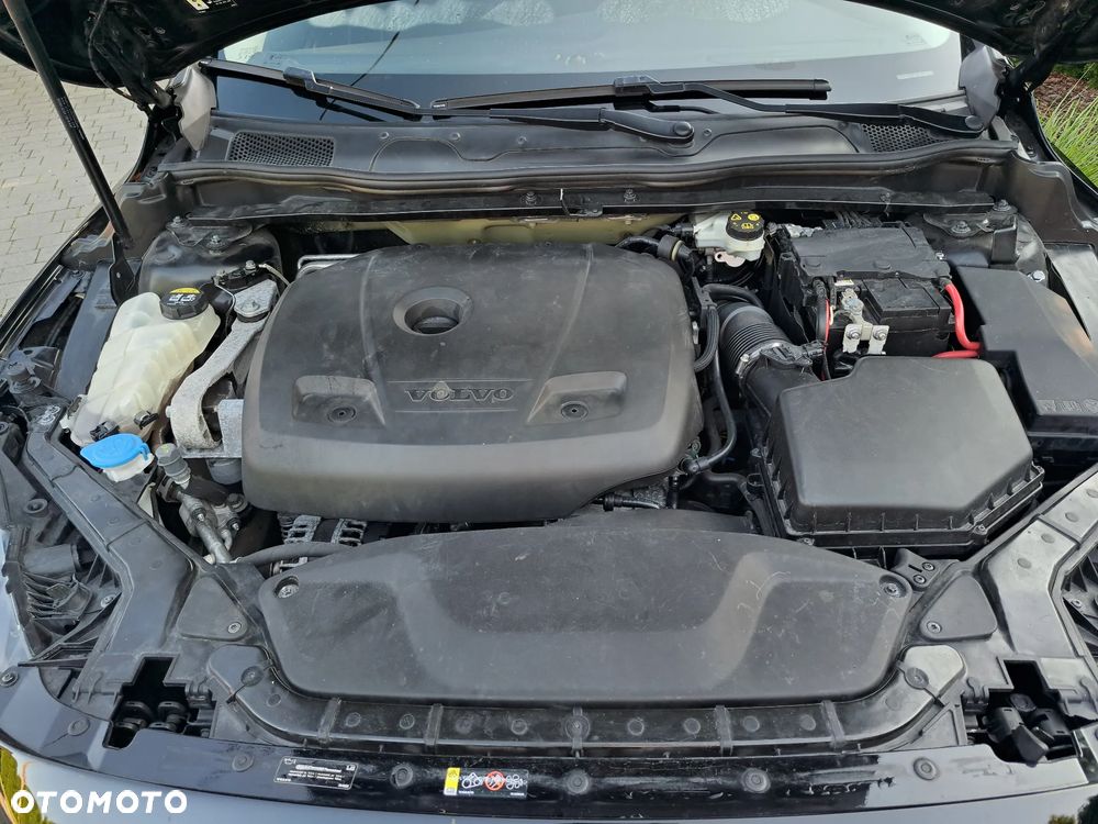 Volvo V40 T2 Drive-E Momentum - 13
