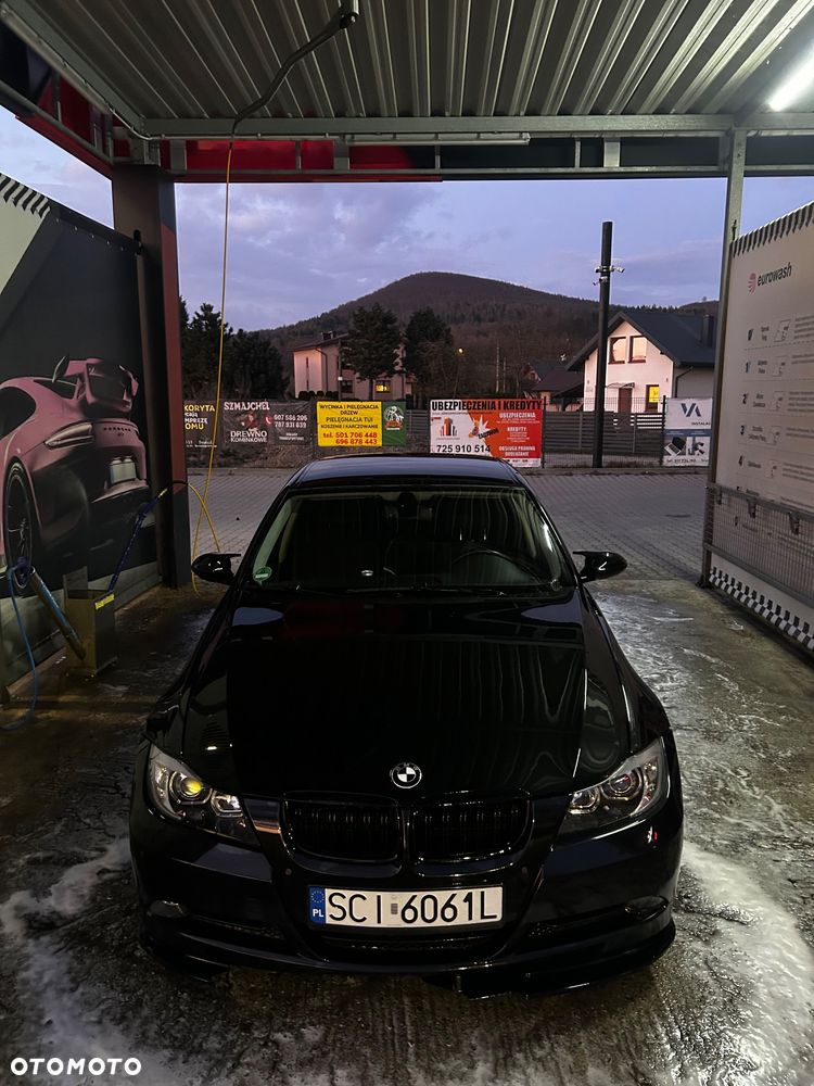 BMW Seria 3 318i - 3