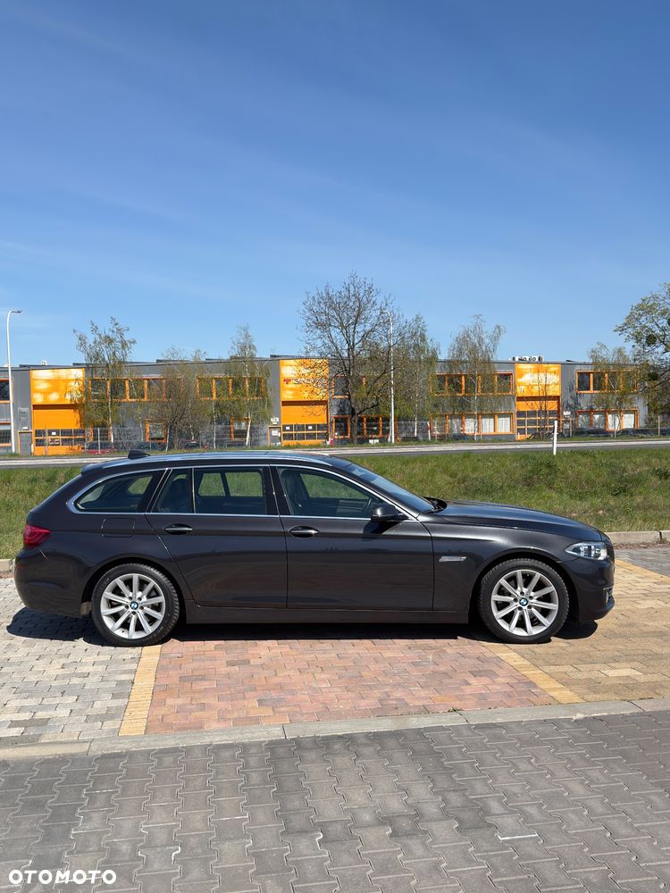 BMW Seria 5 520d Luxury Line - 4