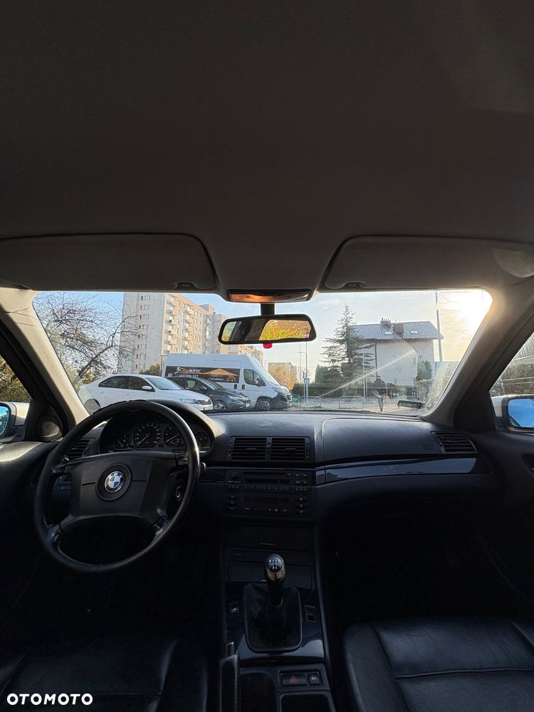 BMW Seria 3 316i - 13