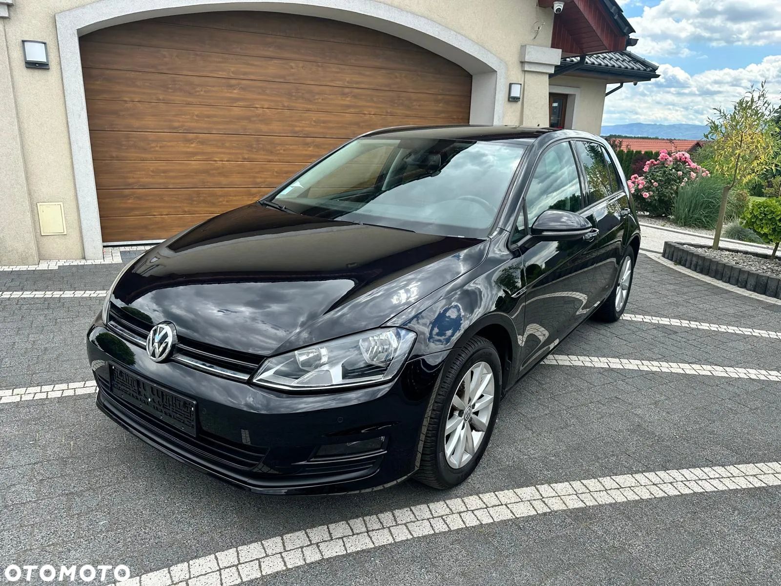 Volkswagen Golf 1.2 TSI BlueMotion Technology Lounge - 1