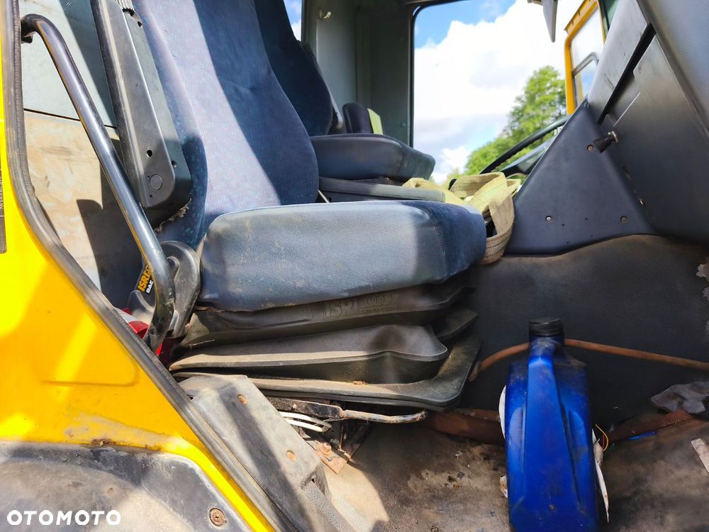 DAF 65.180 + Hr - 32