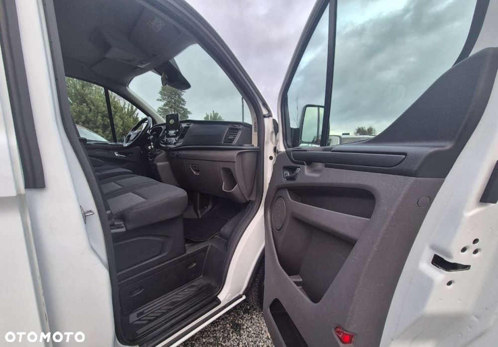 Ford Transit Custom - 8