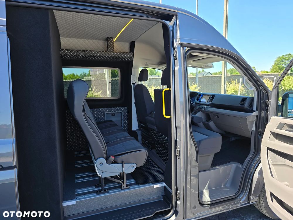 Volkswagen CRAFTER 4 MOTION AUTOMAT-8 Bie Długi 7-OSOBOWY BOGATA OPCJA WYPOSAŻENIA NAVI KAMERA COFANIA FUL LED LAKIER METALIZOWANY SALON PL STAN NOWY - 34