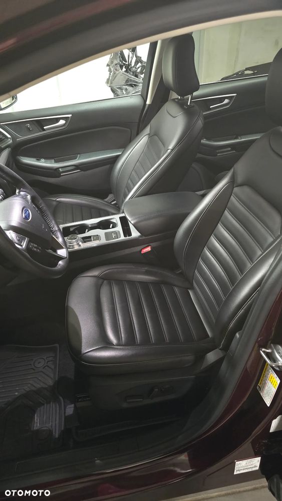 Ford Edge - 14