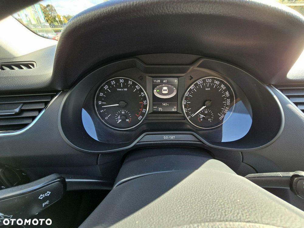 Skoda Octavia - 25